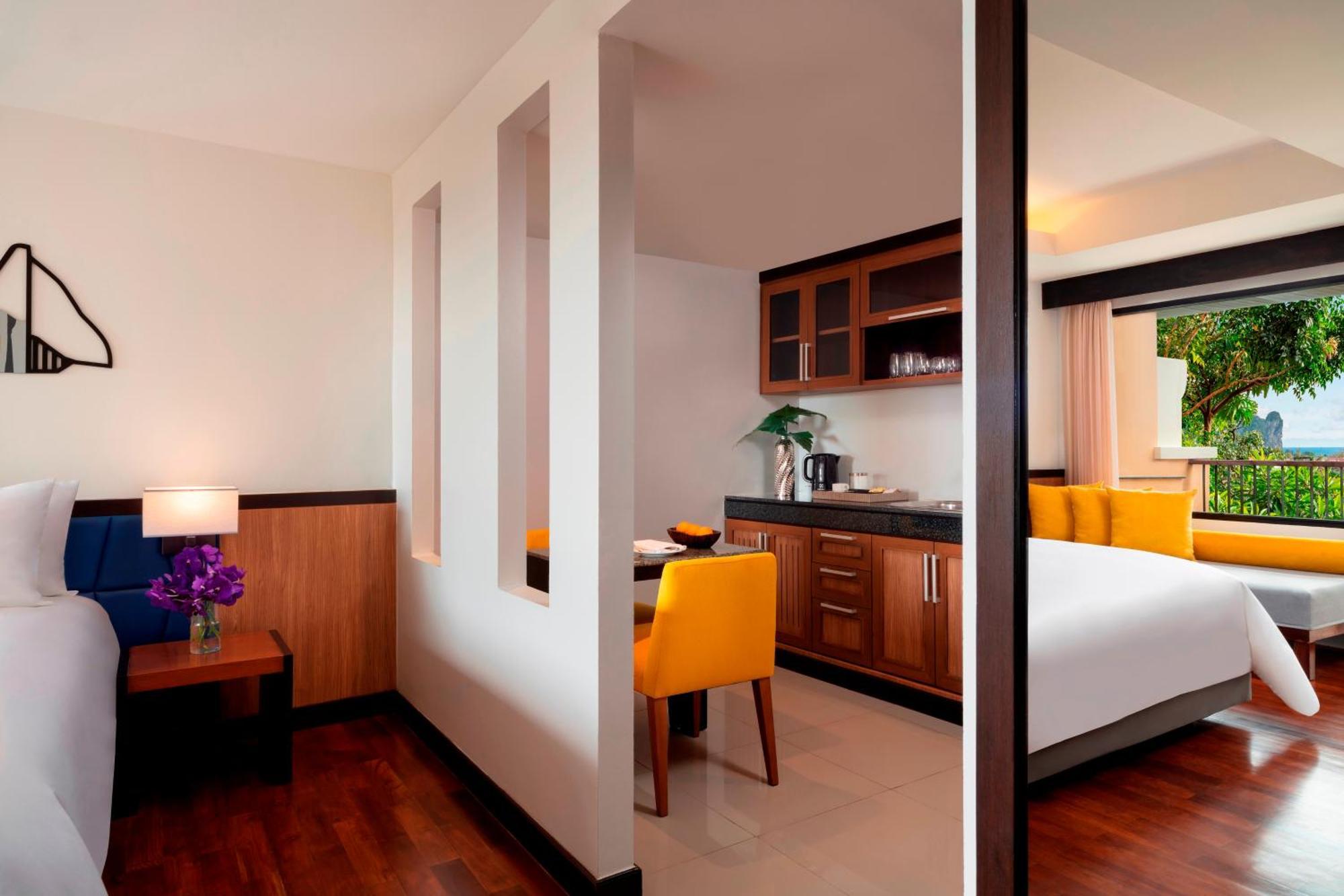 AVANI Family Suite,960882103:JPEG