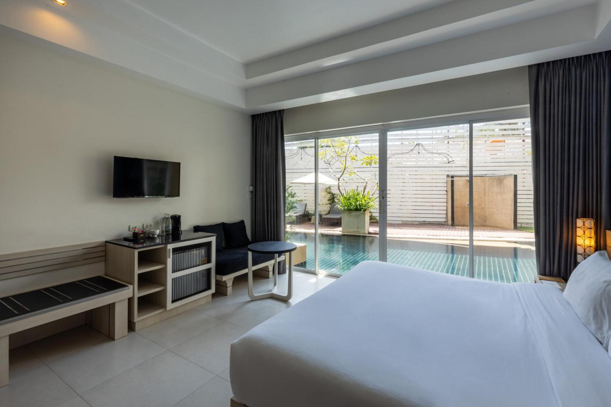 Double or Twin Room Pool Access,1621411042:JPEG